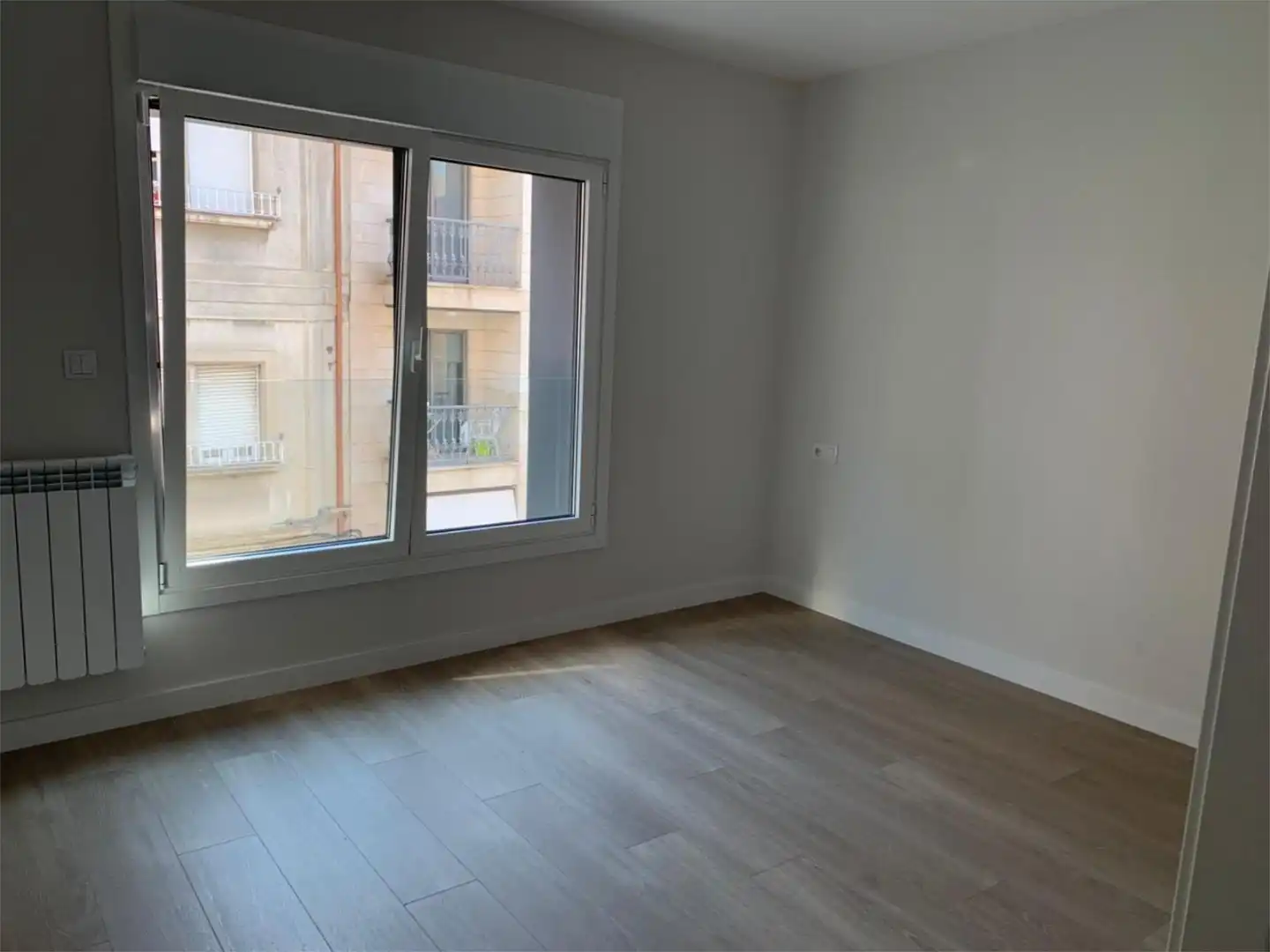 Wohnung zum Verkauf in Rúa Río Arenteiro, 1, Ventiun Schlafzimmer von Wohnung zum Verkauf in Ourense Capital mit Heizung, Parkett und Terrasse