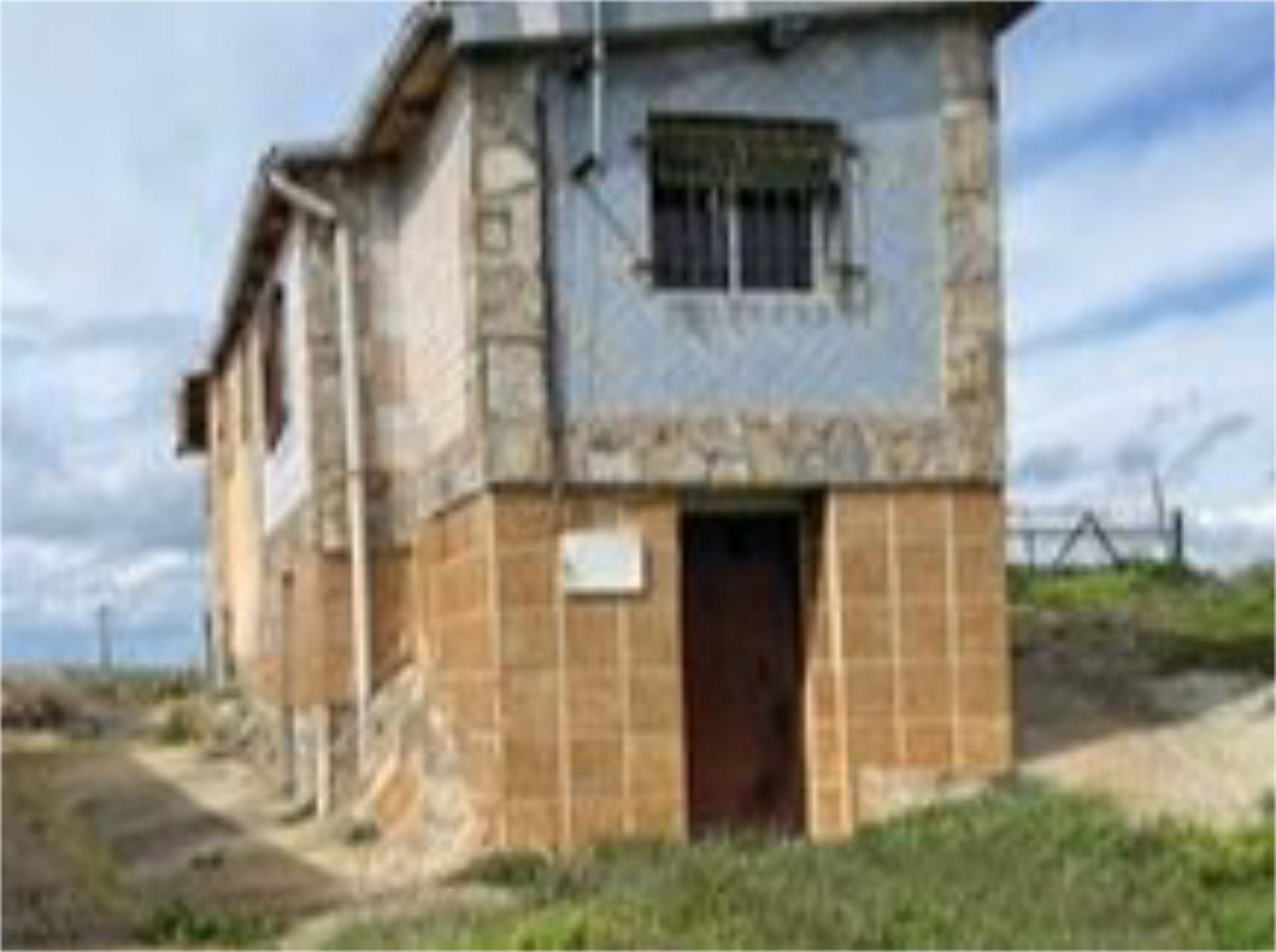 Vista exterior de Local en venda en Fuentes de Ropel amb Moblat
