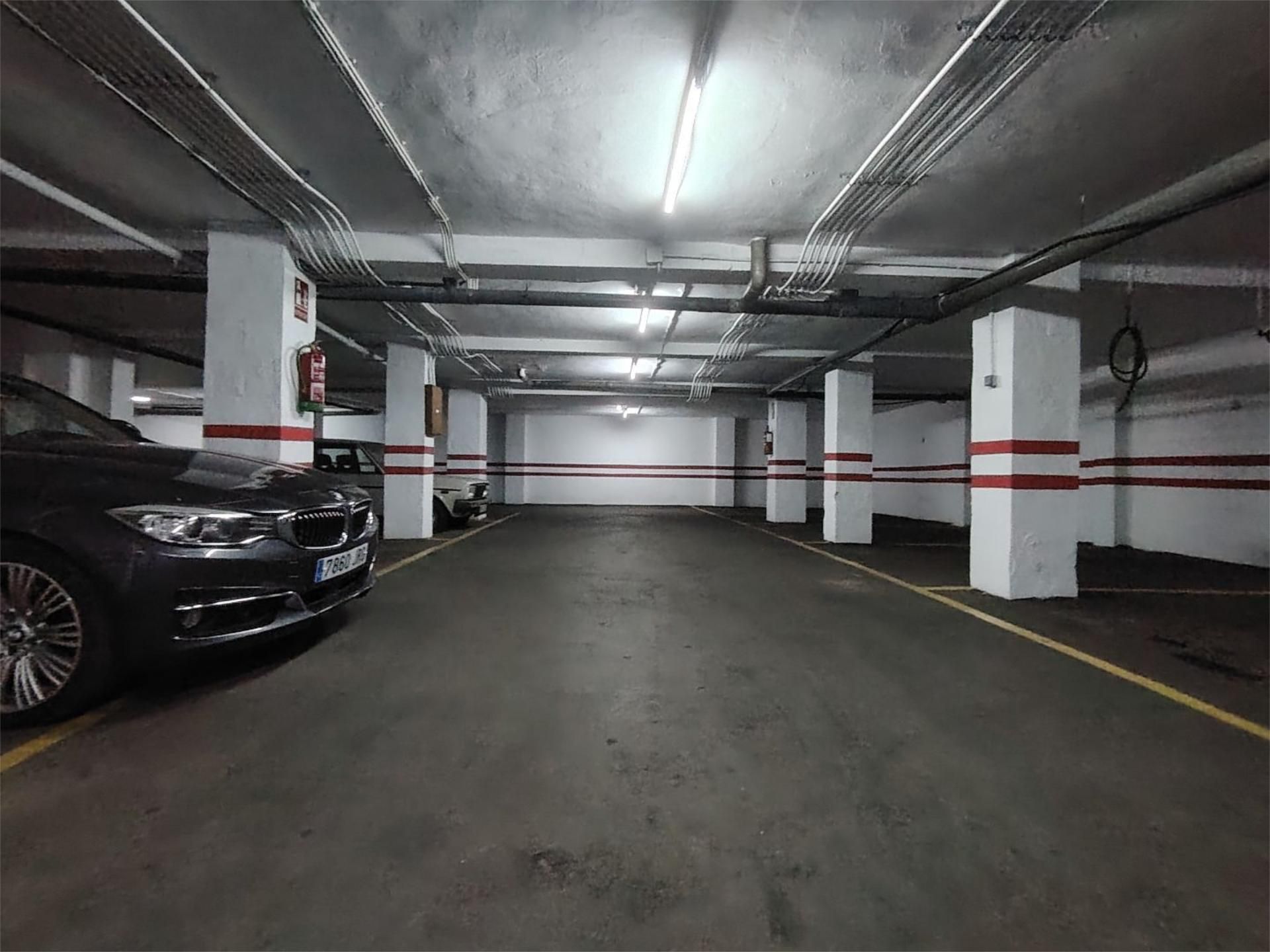 Parking of Garage to rent in  Córdoba Capital