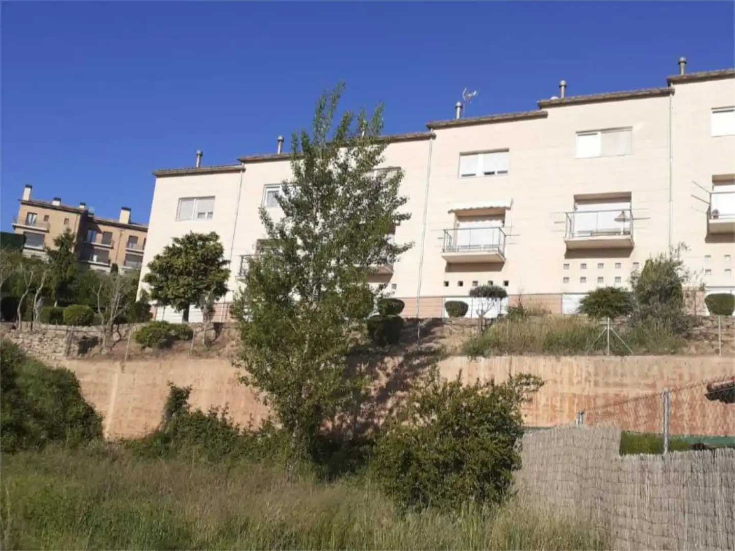 Vista exterior de Urbanizable en venta en Cardona
