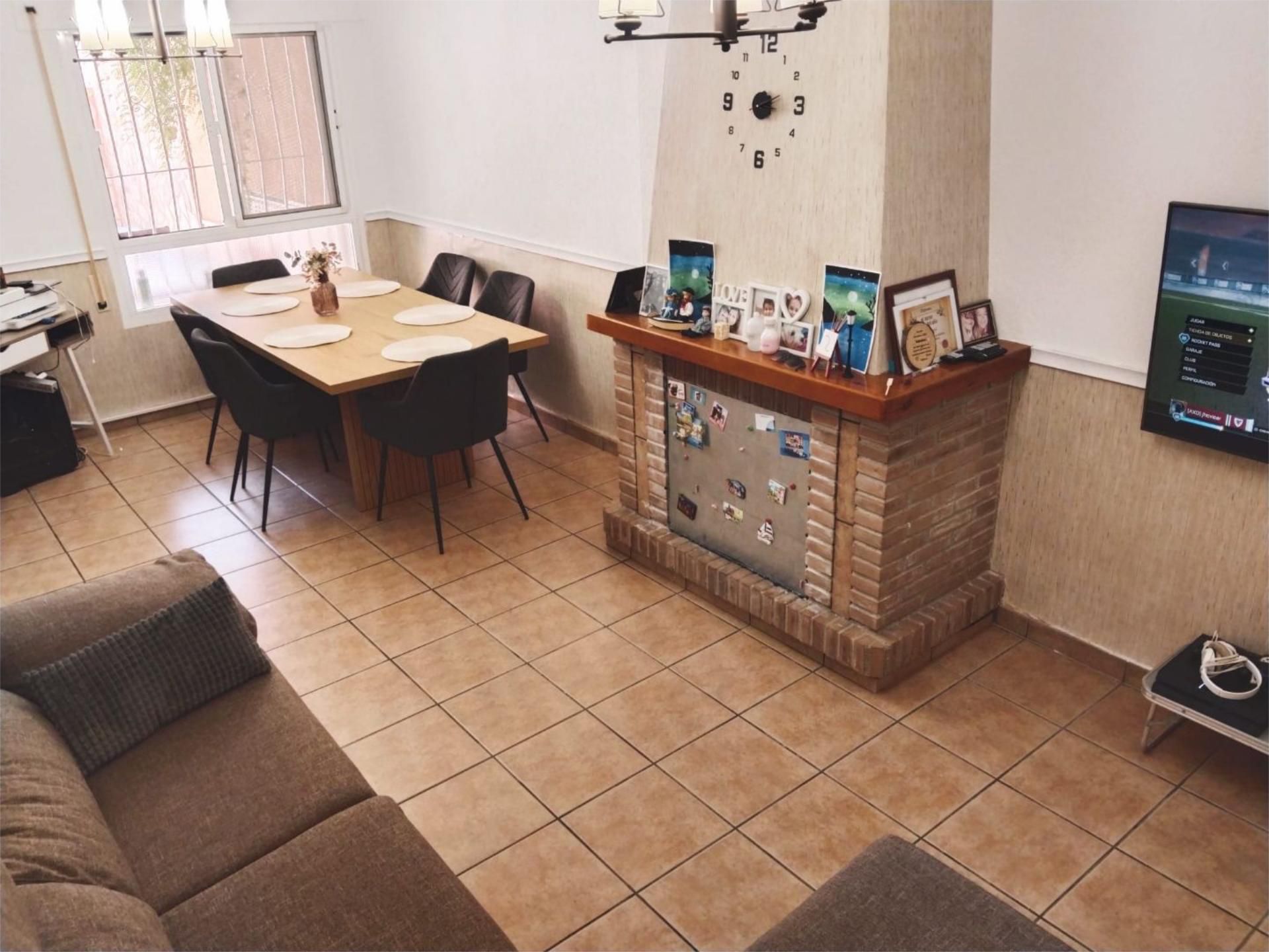 Dining room of Single-family semi-detached for sale in Roquetas de Mar  with Air Conditioner and Balcony