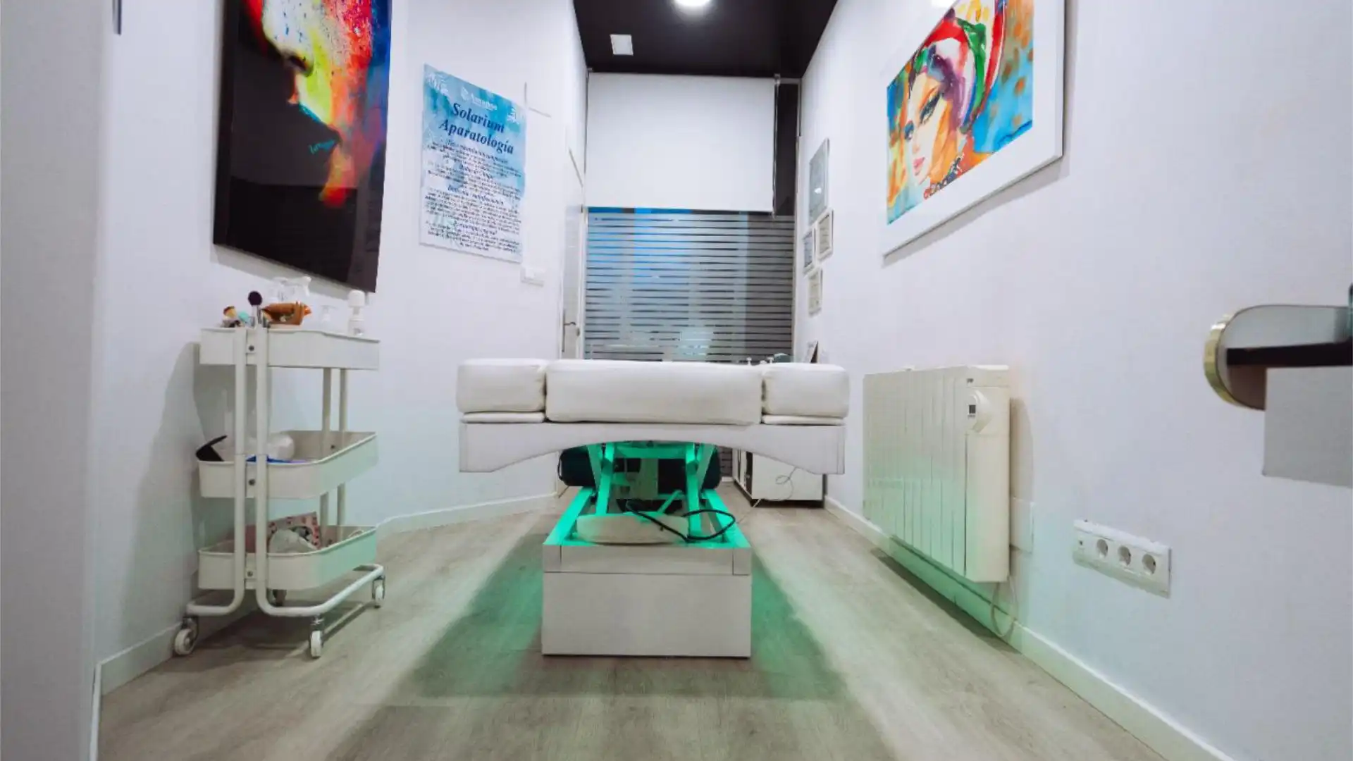 Local de alquiler en Castro-Urdiales con Calefacción, Parquet y Amueblado