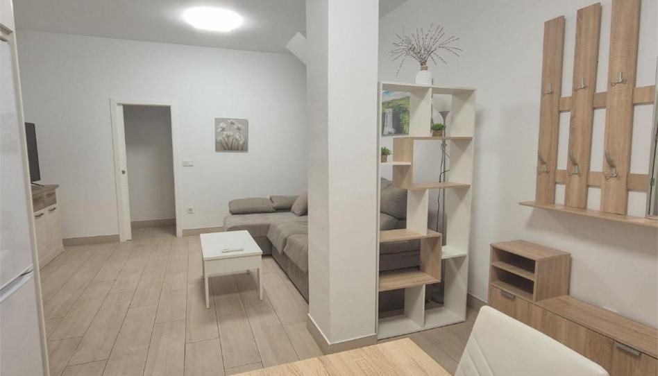 Pis de lloguer a Calle Abén Mazarra, 22, Santa Rosa - Valdeolleros, Córdoba - imatge 1 Foto 1 de Pis de lloguer a Calle Abén Mazarra, 22, Santa Rosa - Valdeolleros, Córdoba