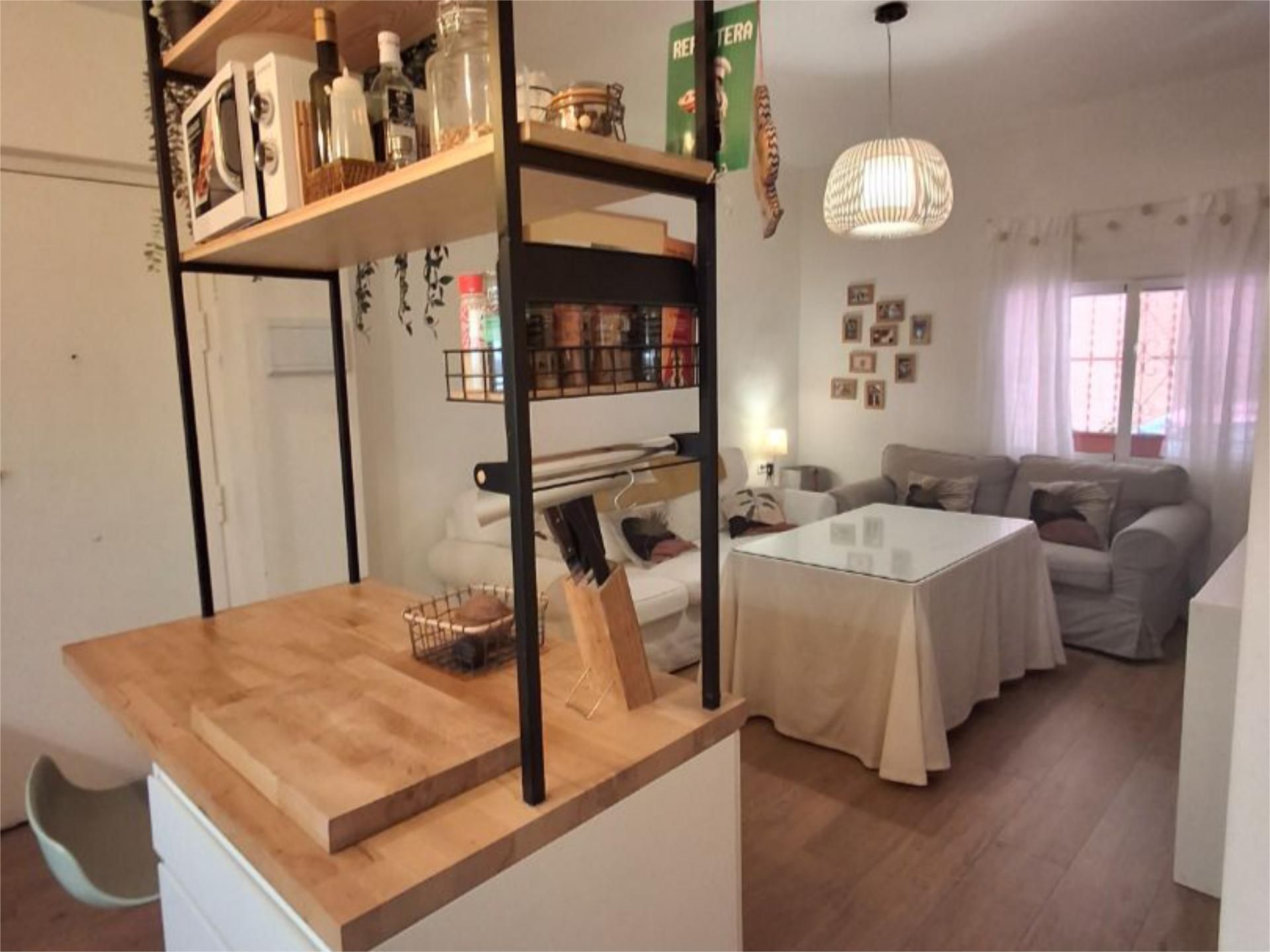 Kitchen of Flat for sale in  Granada Capital  with Air Conditioner, Terrace and Furnished