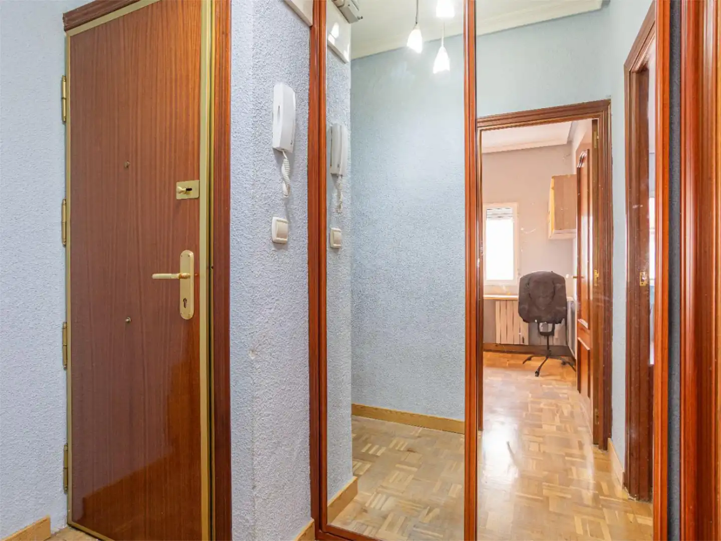 Flat for rent in Madrid  with Air Conditioner, Heating and Parquet flooring