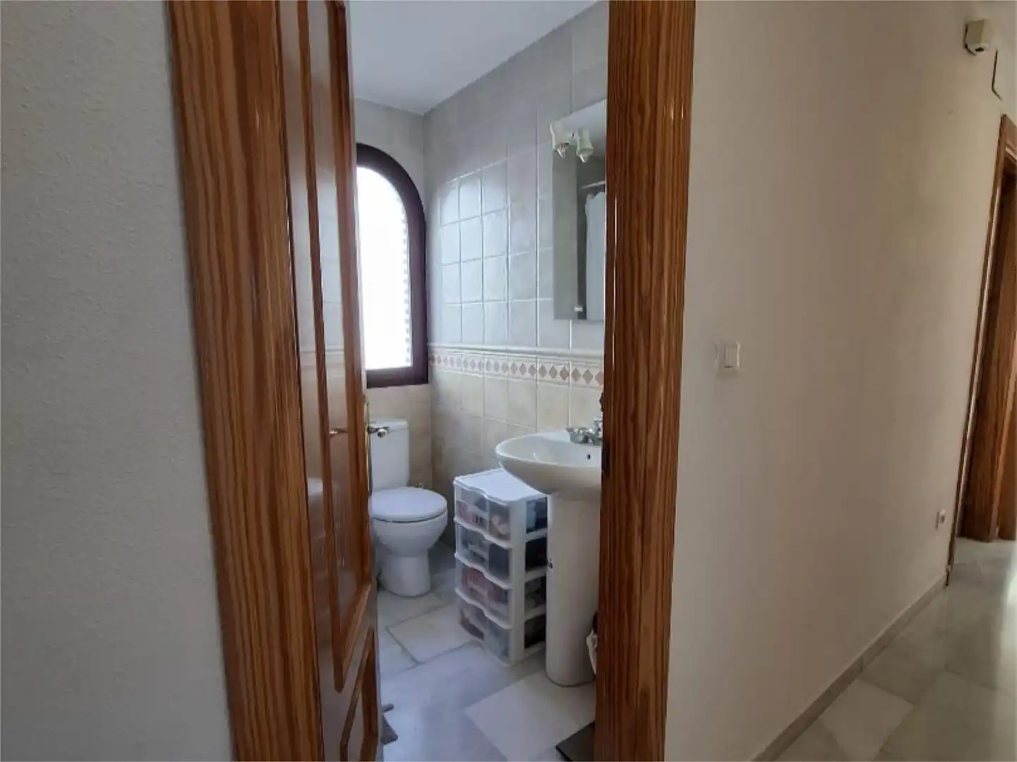 Zimmer in Calle Jazmín, 1, La Zubia Ciudad Badezimmer von Wohnung zur untervermieten in La Zubia mit Klimaanlage, Heizung und Möbliert