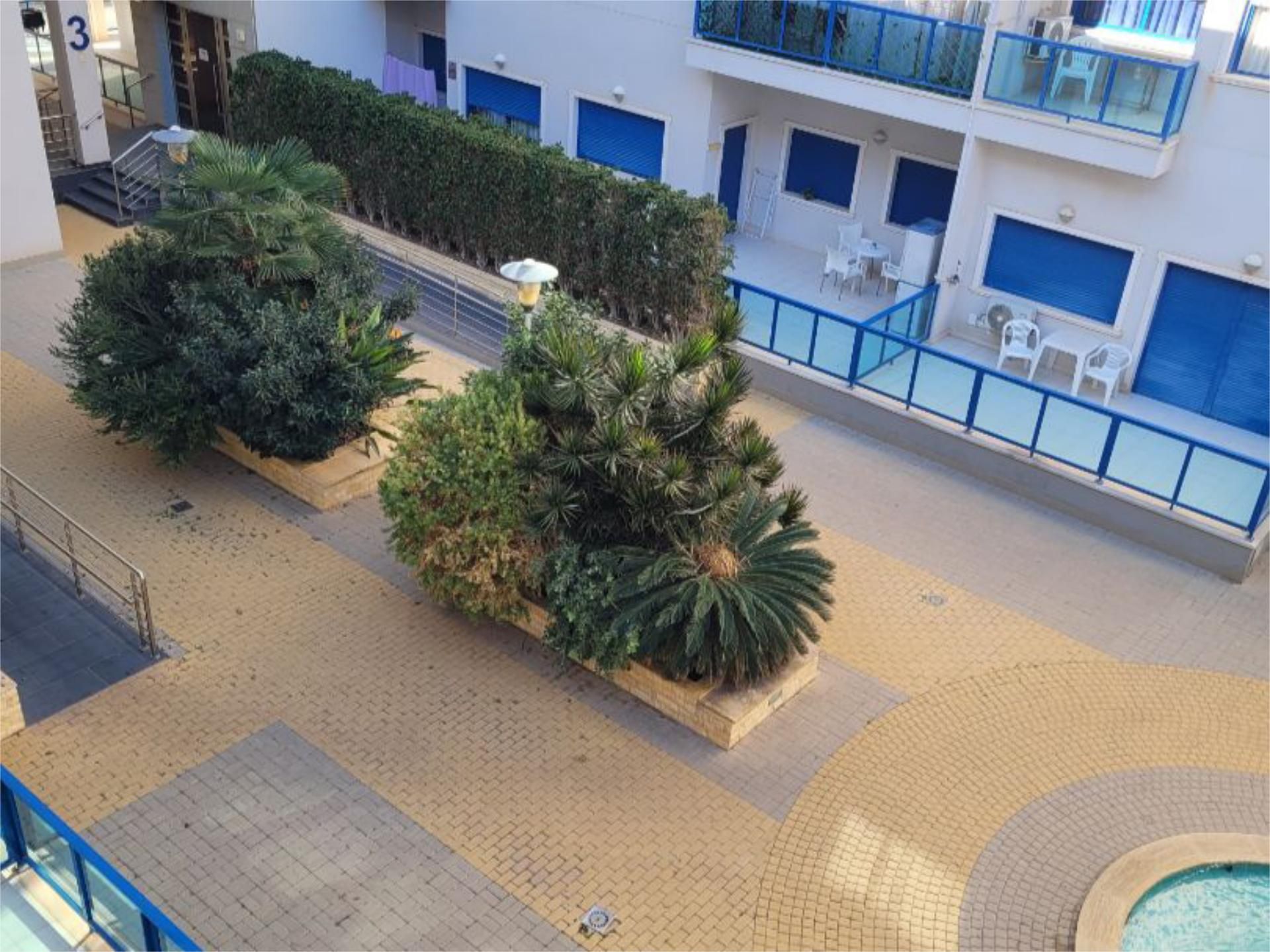 Terrassa de Apartament en venda en Alicante / Alacant amb Aire condicionat, Terrassa i Piscina