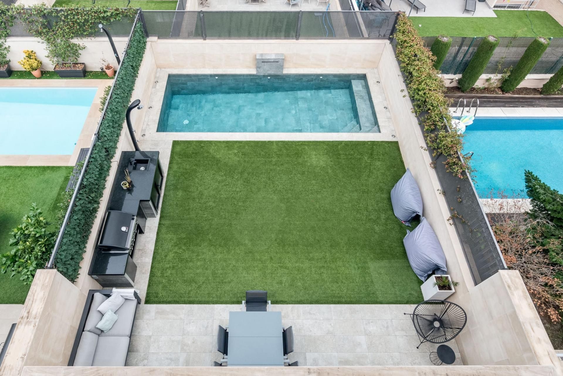 Piscina de Casa o chalet en venta en  Madrid Capital con Jardín privado, Terraza y Piscina
