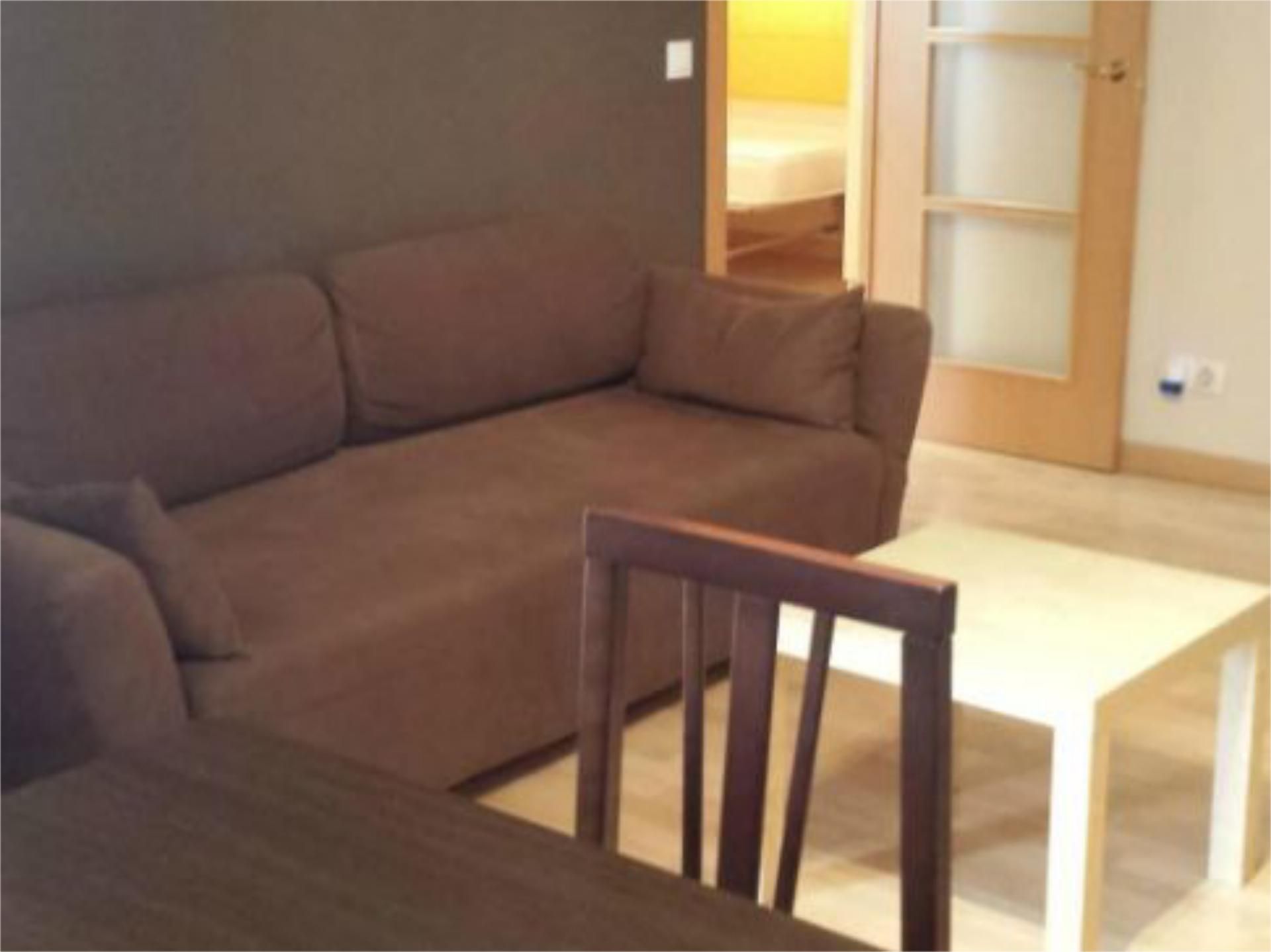 Living room of Flat to share in Terrassa  with Parquet flooring, Furnished and Balcony