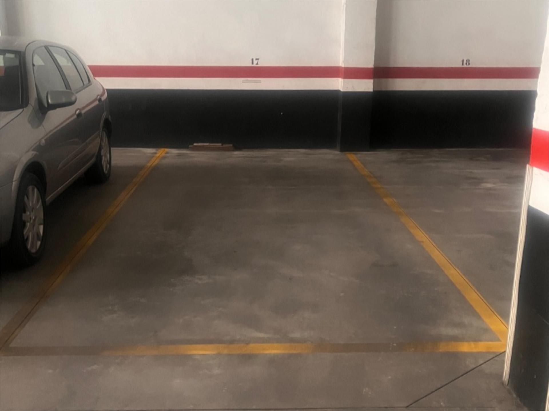 Garage to rent in Calle Virrey Morcillo, 8, Feria