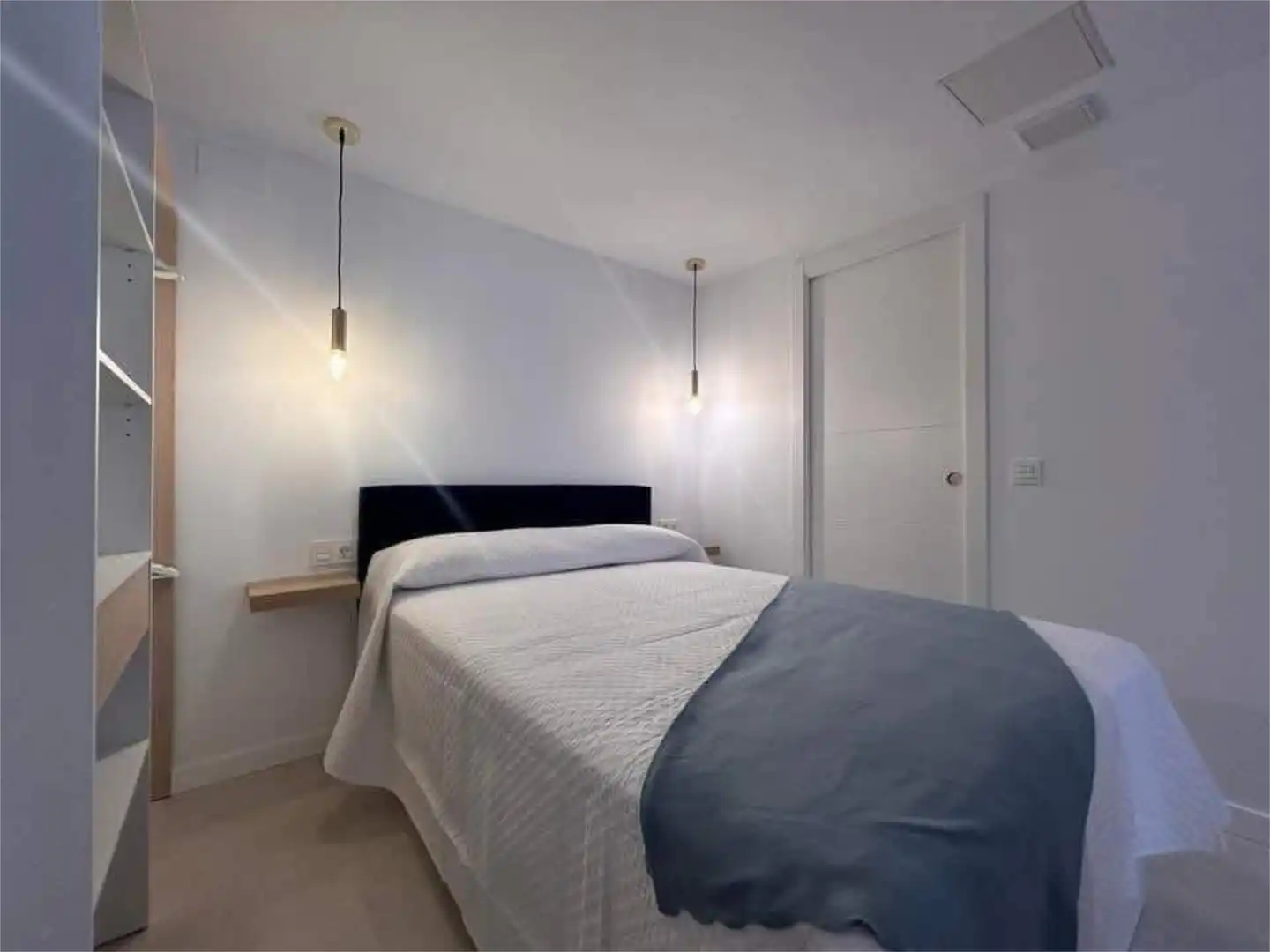 Commercial properties for rent in Calle Pasillo Batería, 14, Centro Bedroom of Commercial properties for rent in Vélez-Málaga with Air Conditioner and Heating