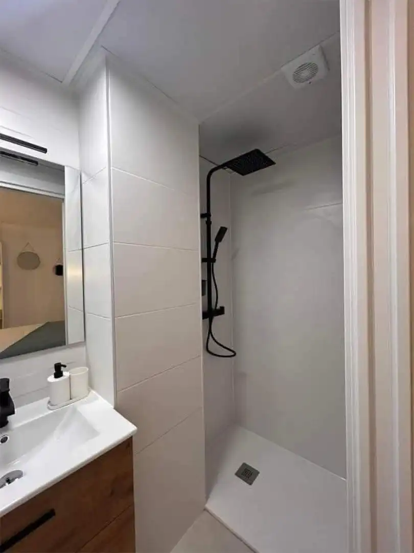 Commercial properties for rent in Calle Pasillo Batería, 14, Centro Bathroom of Commercial properties for rent in Vélez-Málaga with Air Conditioner and Heating
