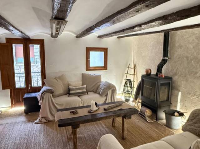 Piso en Venta en Calle Palacio, 9 en Linares de Mora