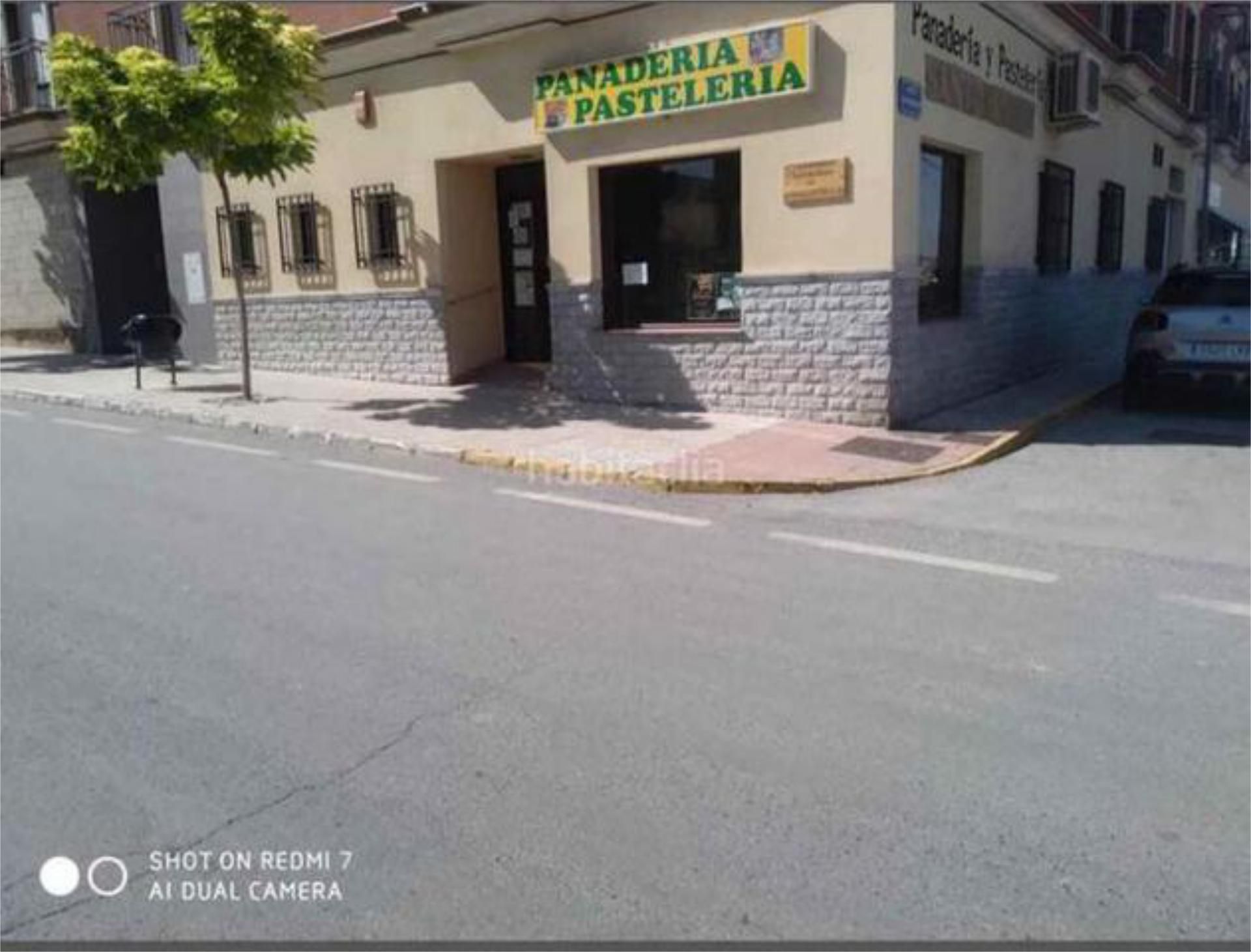 Vista exterior de Local de lloguer en Zújar amb Aire condicionat