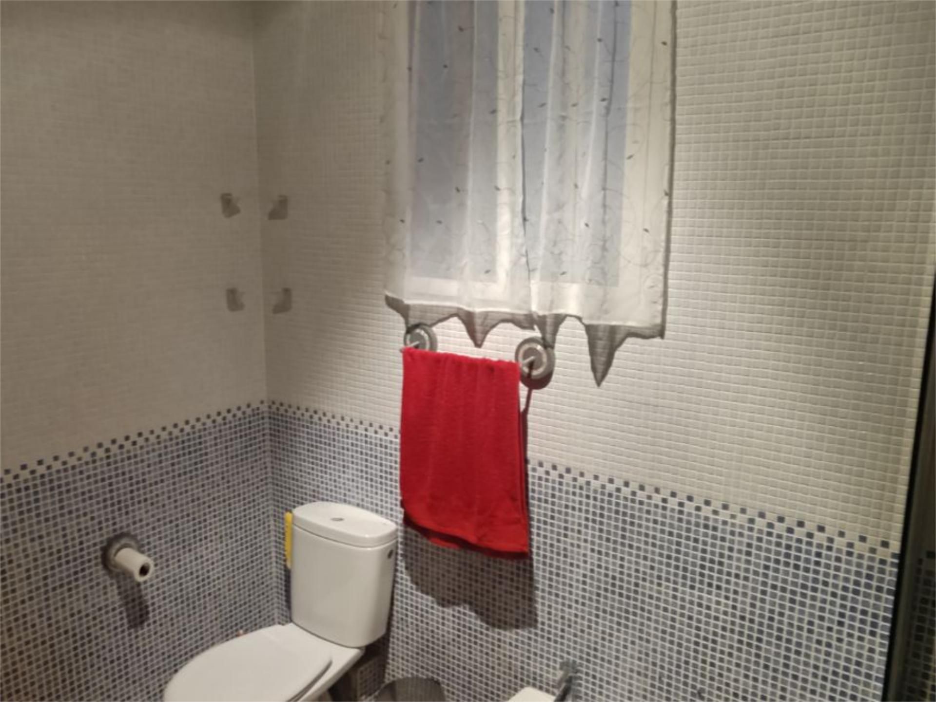 Bathroom of Flat for sale in Cartagena  with Air Conditioner, Heating and Furnished