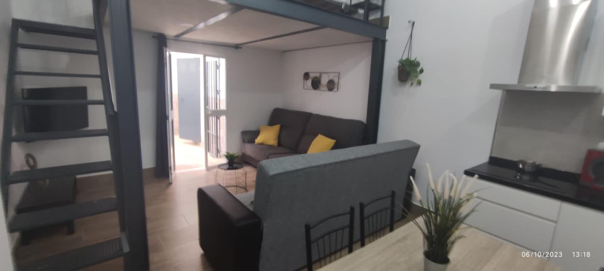 Flat to rent in Calle Joaquin Morales y Torres, 9, San Carlos - San José