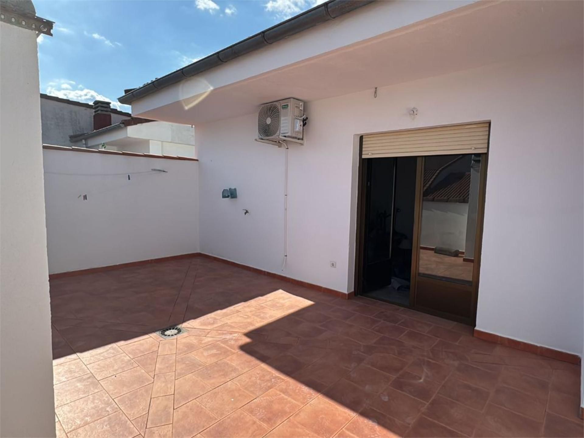 Terrace of Attic to rent in Jaraíz de la Vera  with Air Conditioner, Heating and Terrace