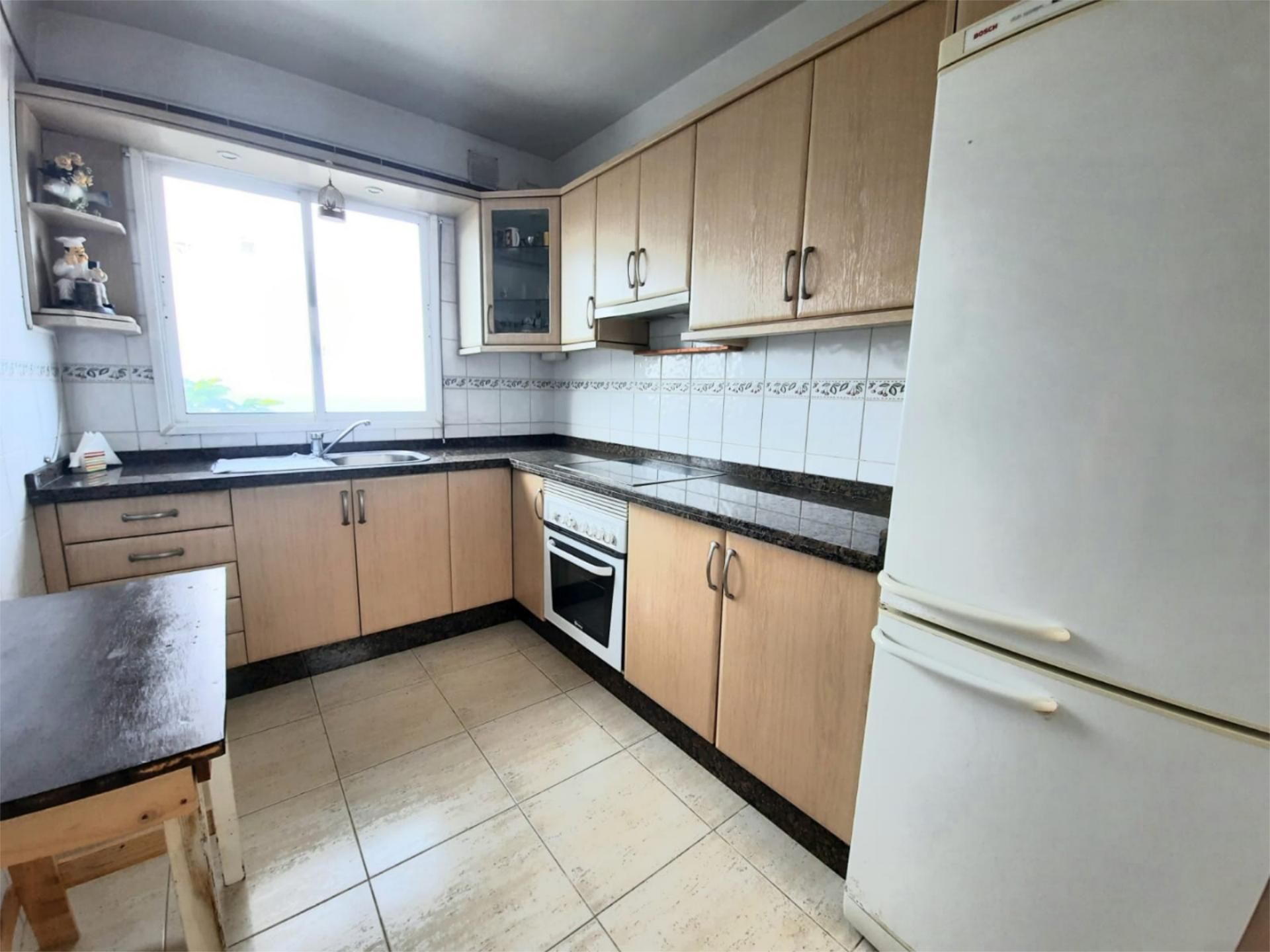 Kitchen of Flat to share in Santa Úrsula  with Furnished, Oven and Washing machine