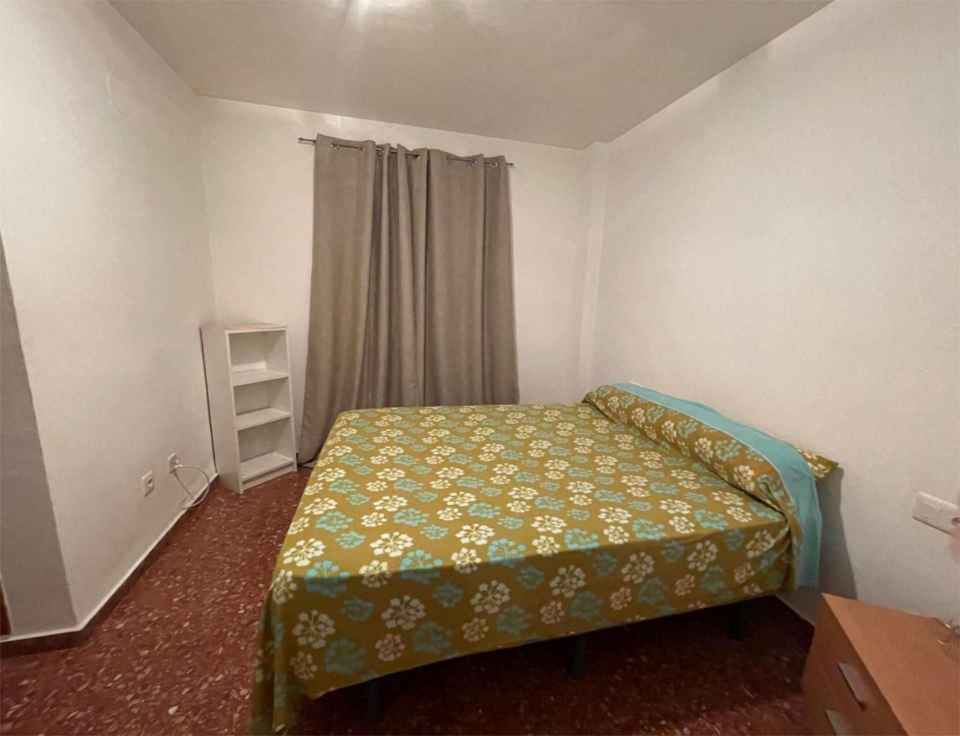 Bedroom of Flat to share in Paiporta  with Furnished and Internet