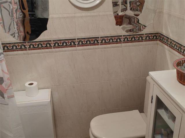 Local comercial en Venta en Calle Aurelio Cagigas, 2 en Maliaño