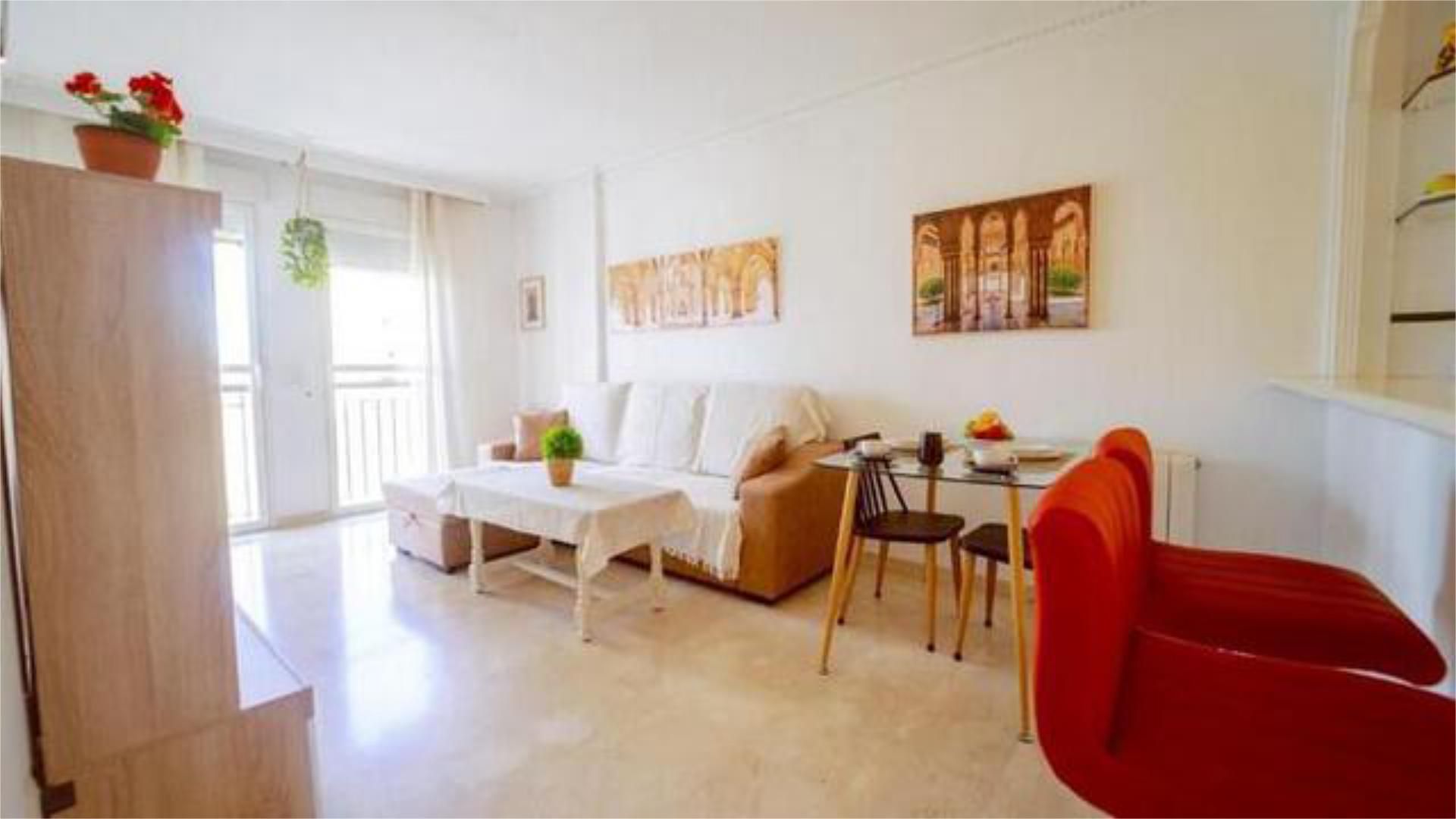 Apartment to rent in Rosaleda - Juventud