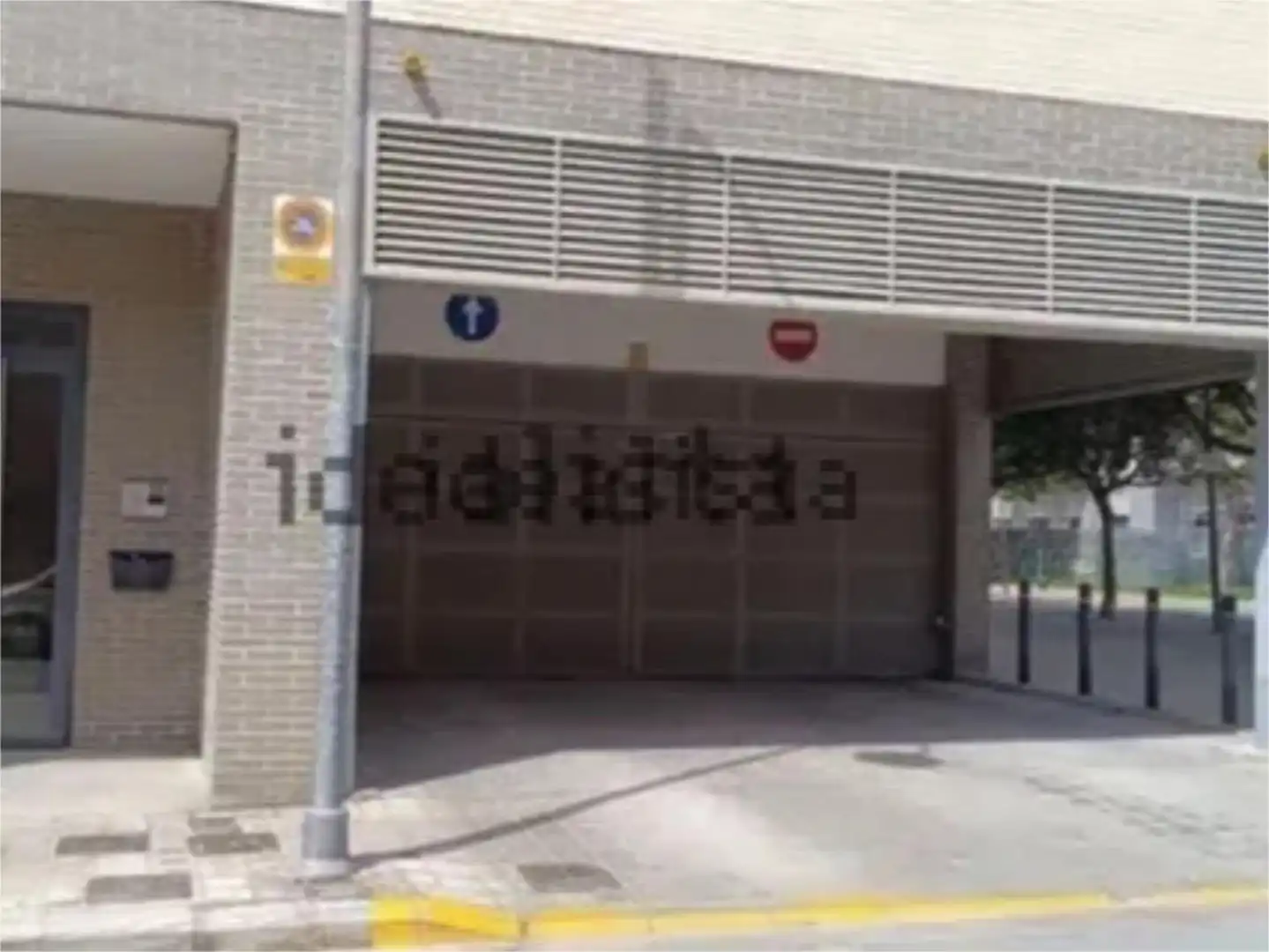 Garaje en venta en Carrer Clara Campoamor, 6, Quart de Poblet Parking de Garaje en venta en Quart de Poblet