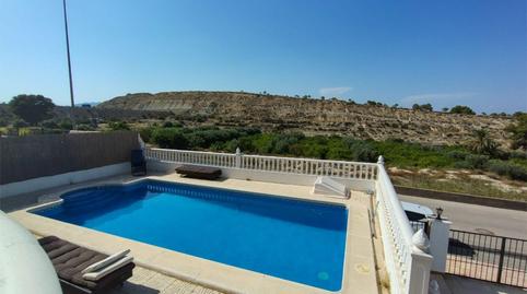 Foto 2 de Casa o xalet en venda a Calle Holanda, 11, Bigastro, Alicante