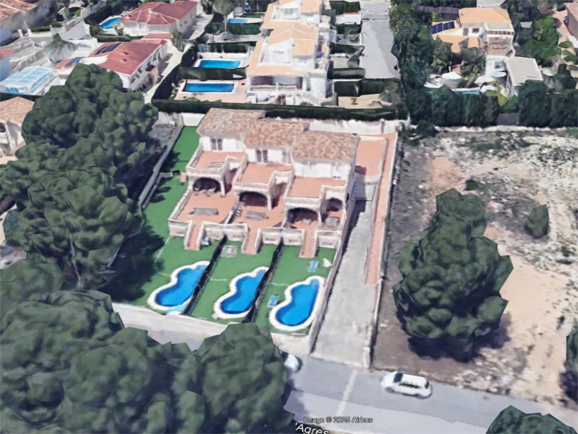 Vista exterior de Pis en venda en La Nucia amb Aire condicionat, Jardí privat i Parquet