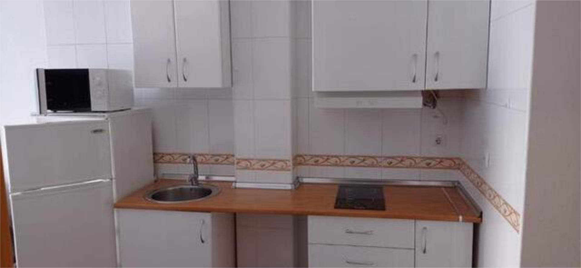 Kitchen of Flat to rent in Badajoz Capital