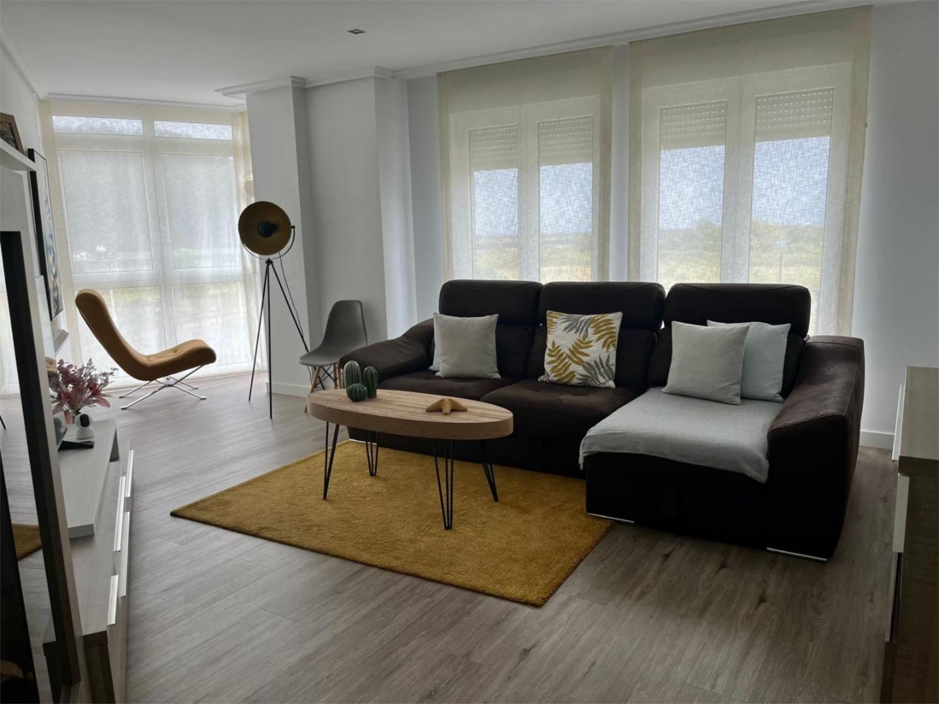 Living room of Flat for sale in Soto del Barco  with Air Conditioner