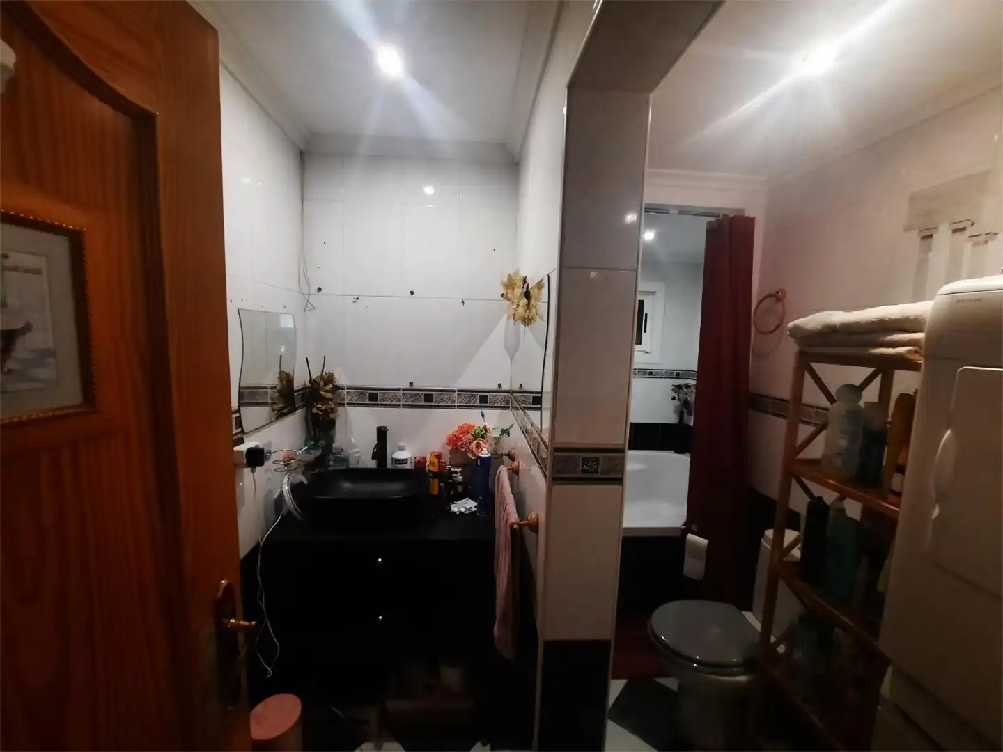 Flat for sale in Avenida de Antonio Ramos Carratalá, 90, Juan XXIII Bathroom of Flat for sale in Alicante / Alacant with Air Conditioner and Swimming Pool