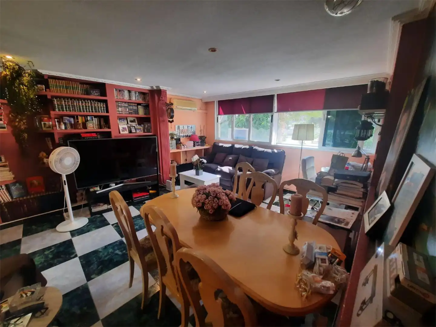 Flat for sale in Avenida de Antonio Ramos Carratalá, 90, Juan XXIII Dining room of Flat for sale in Alicante / Alacant with Air Conditioner and Swimming Pool