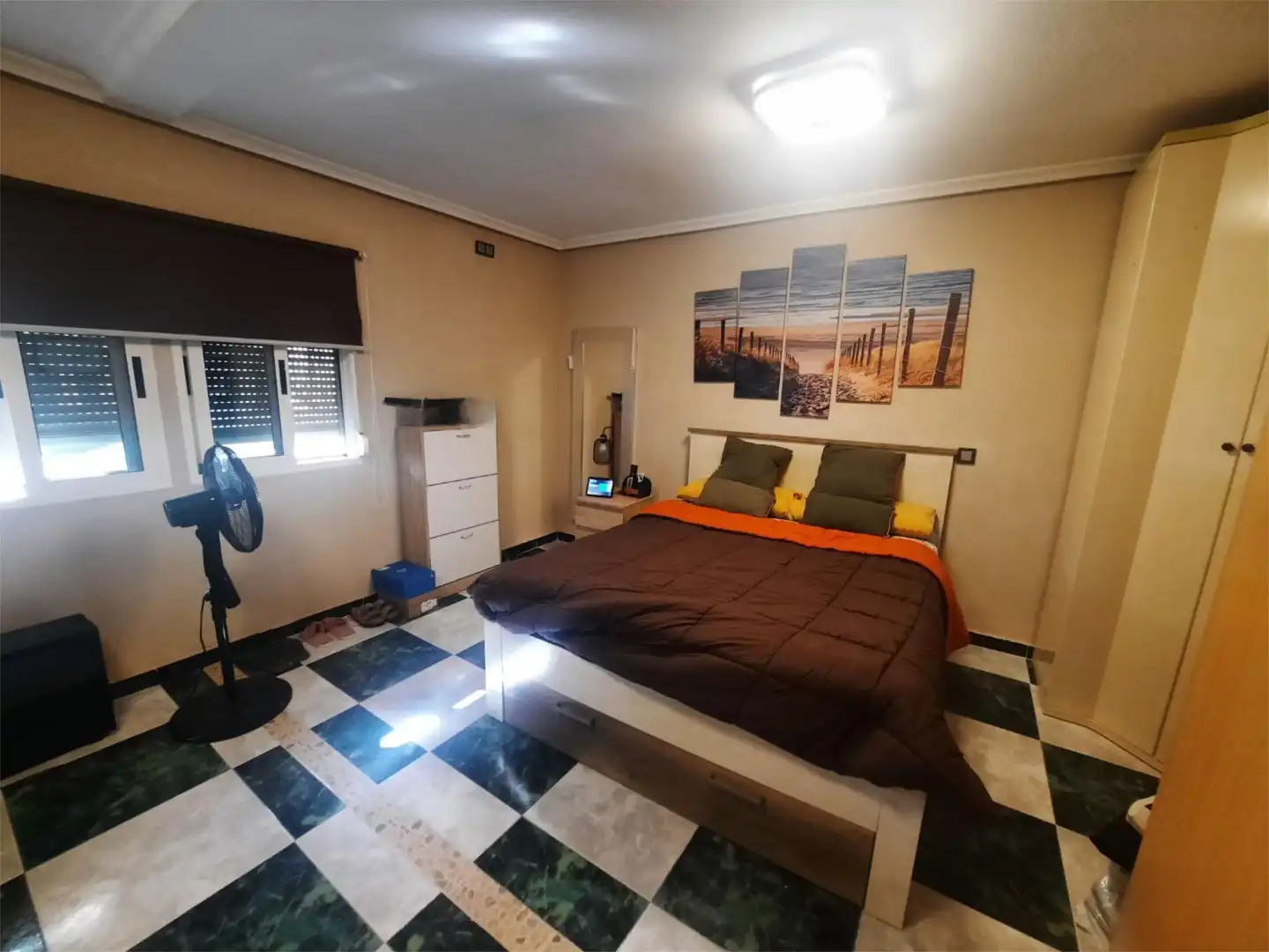 Flat for sale in Avenida de Antonio Ramos Carratalá, 90, Juan XXIII Bedroom of Flat for sale in Alicante / Alacant with Air Conditioner and Swimming Pool