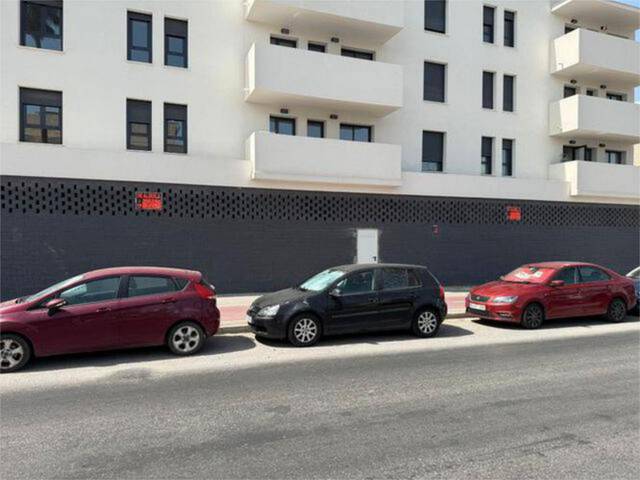 Local comercial en Alquiler en Puertas del sur - Guadabajaque