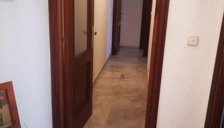 Foto 1 de Piso de alquiler en Calle Vermondo Resta, 3, La Buhaira, Sevilla