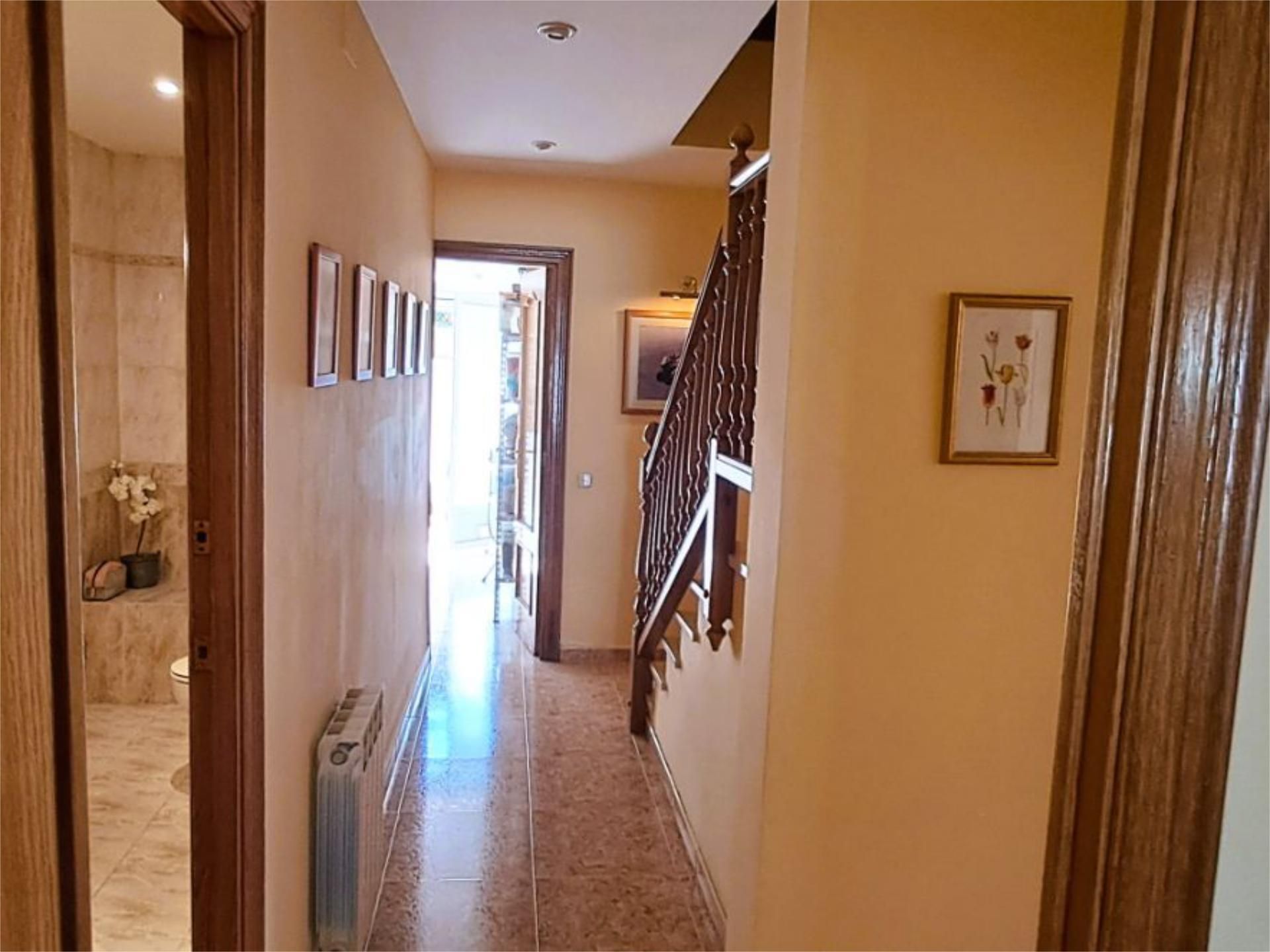 Casa o xalet en venda en Torrelles de Llobregat amb Aire condicionat, Terrassa i Balcó