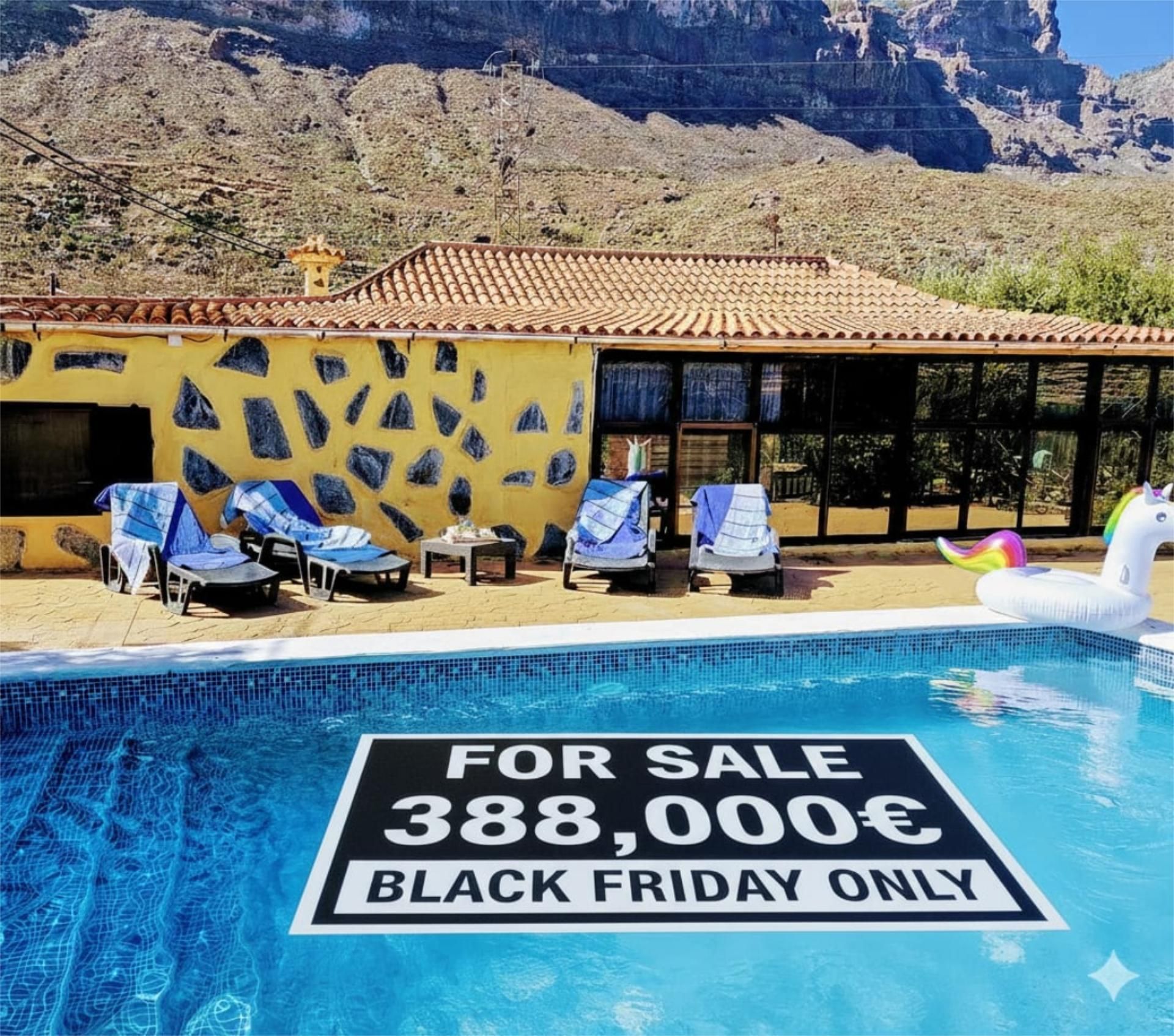 Exterior view of House or chalet for sale in San Bartolomé de Tirajana  with Terrace and Swimming Pool