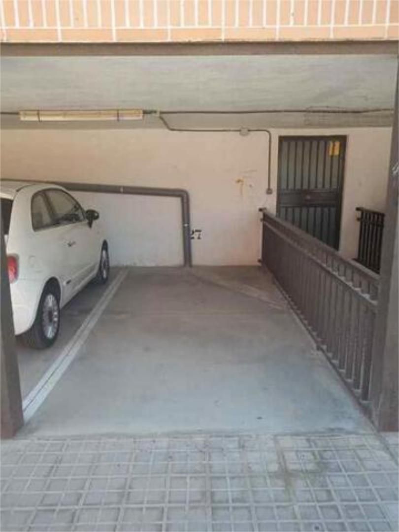 Parking of Garage to rent in Campo Real