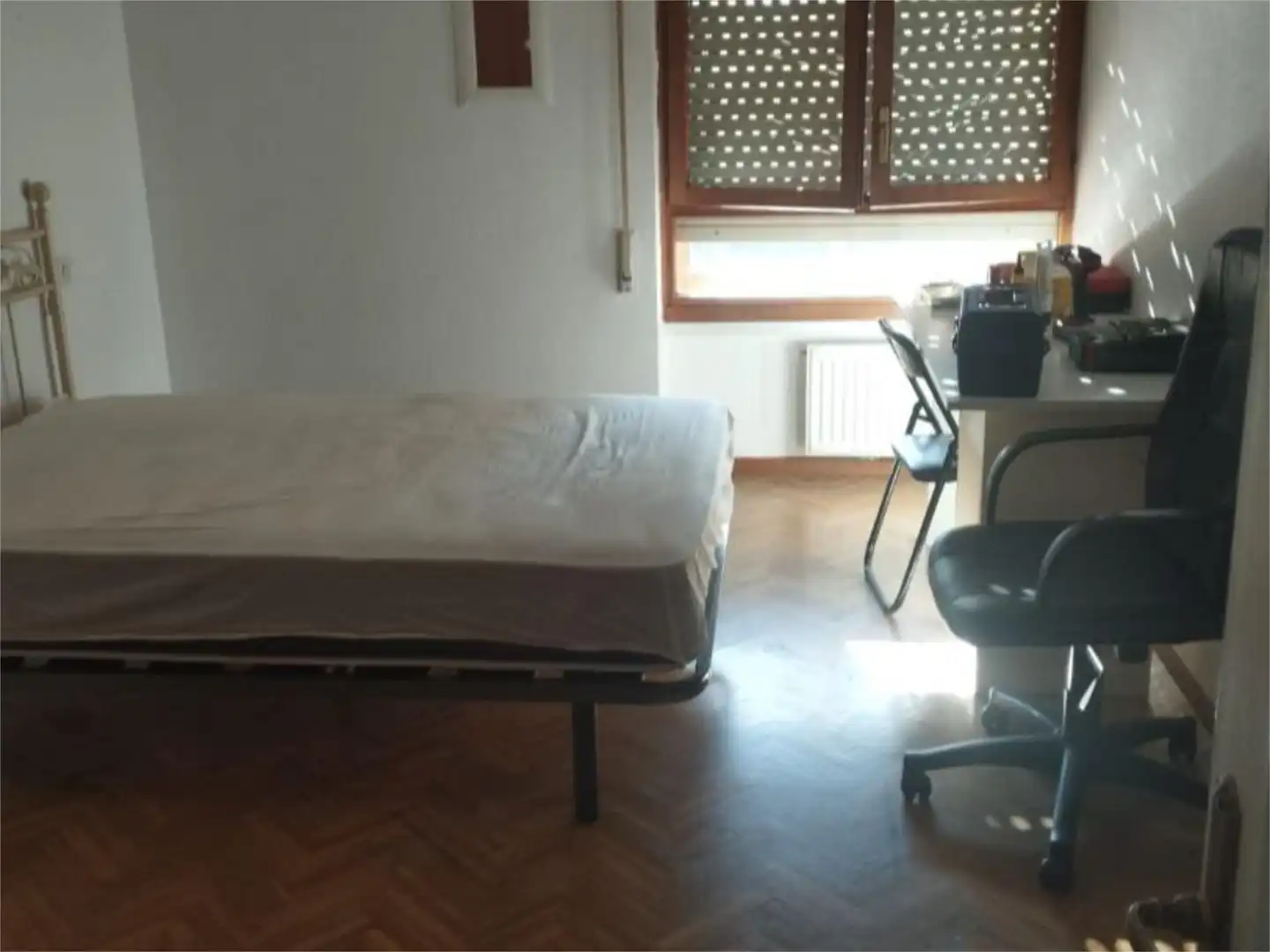 Habitació a Pasaje del Sándalo, 5, San Fernando - Carretera de Valencia