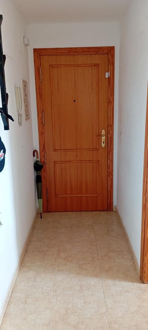 Flat to share in La Llosa  with Storage room and Community parking