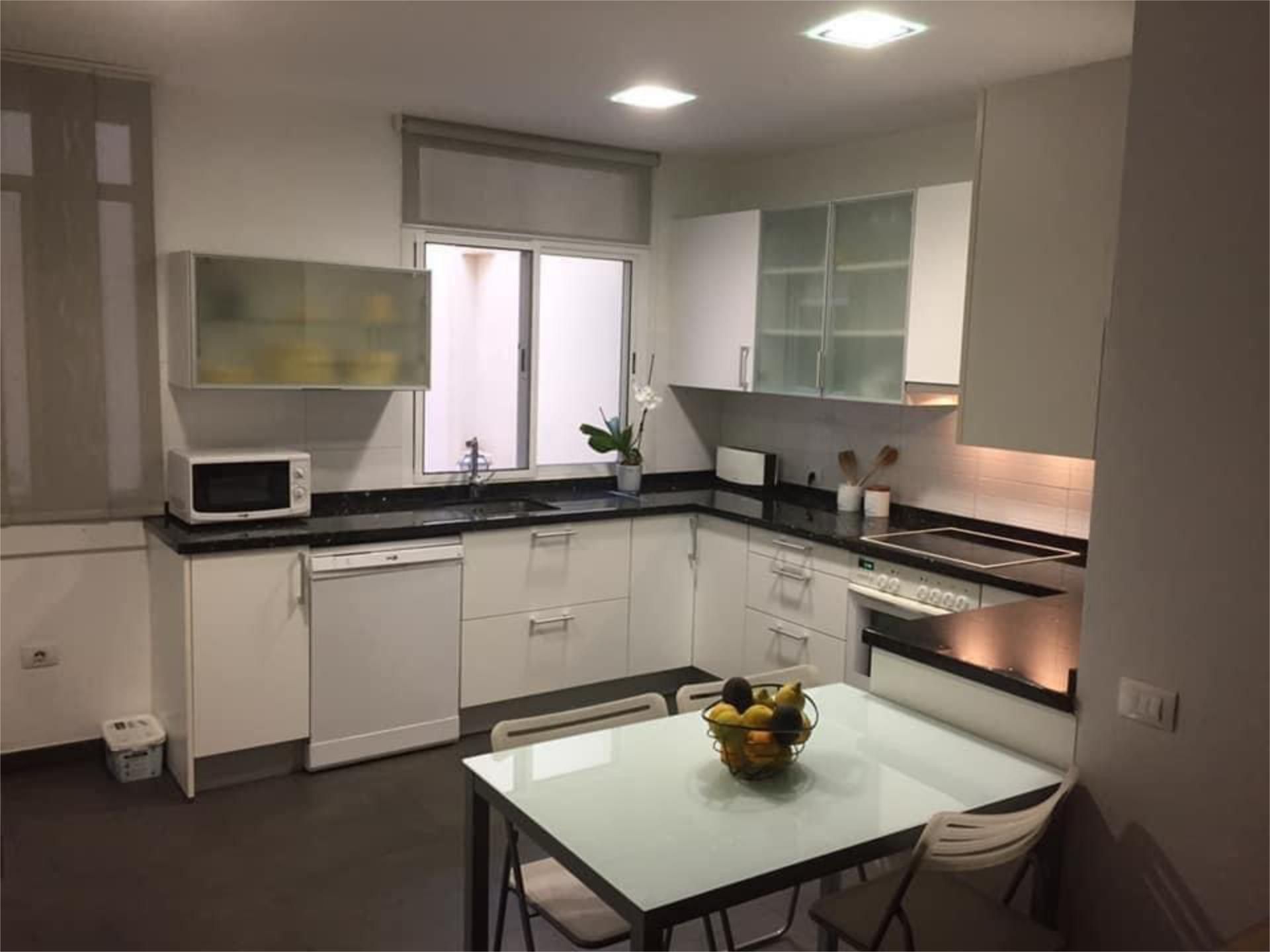 Kitchen of Flat to rent in Las Palmas de Gran Canaria  with Parquet flooring, Storage room and Swimming Pool