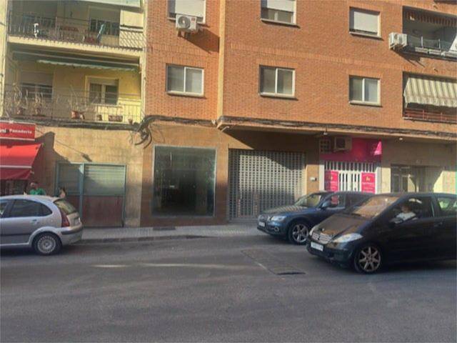 Local comercial en Alquiler en Calle Marquesa de Pinares, 18 en Centro
