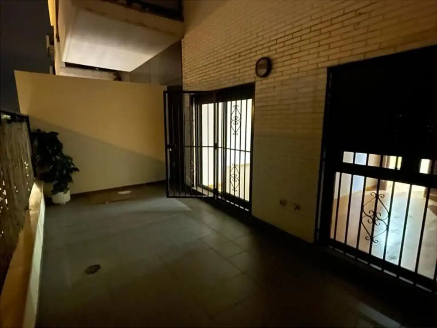 Flat for sale in Avinguda de Les Magnolies, 4, Núcleo Urbano Flat for sale in La Pobla de Vallbona with Terrace and Swimming Pool