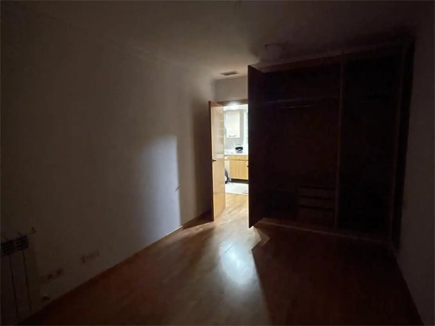 Flat for sale in Avinguda de Les Magnolies, 4, Núcleo Urbano Bedroom of Flat for sale in La Pobla de Vallbona with Terrace and Swimming Pool