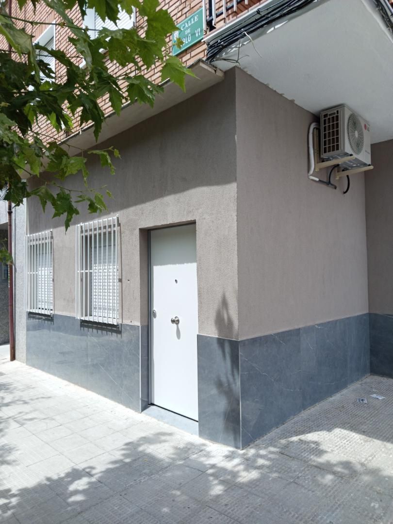 Exterior view of Flat for sale in Coslada  with Air Conditioner