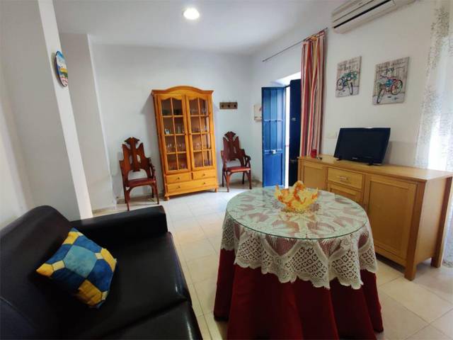 Casa adosada en Alquiler en Calle Santa Barbara, 24 en Minas de Riotinto