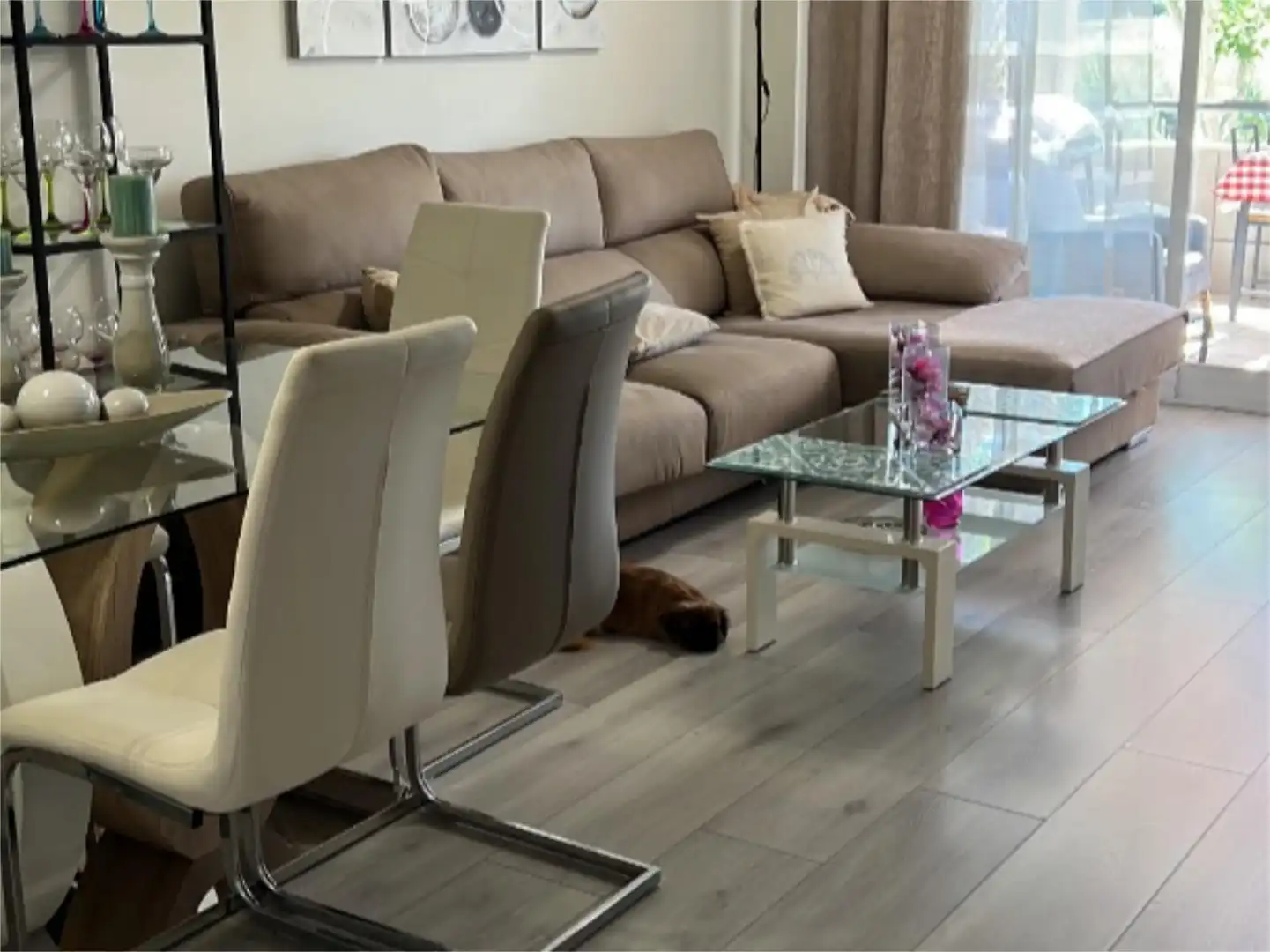 Wohnzimmer von Wohnung zur untervermieten in Pozuelo de Alarcón mit Klimaanlage, Heizung und Terrasse