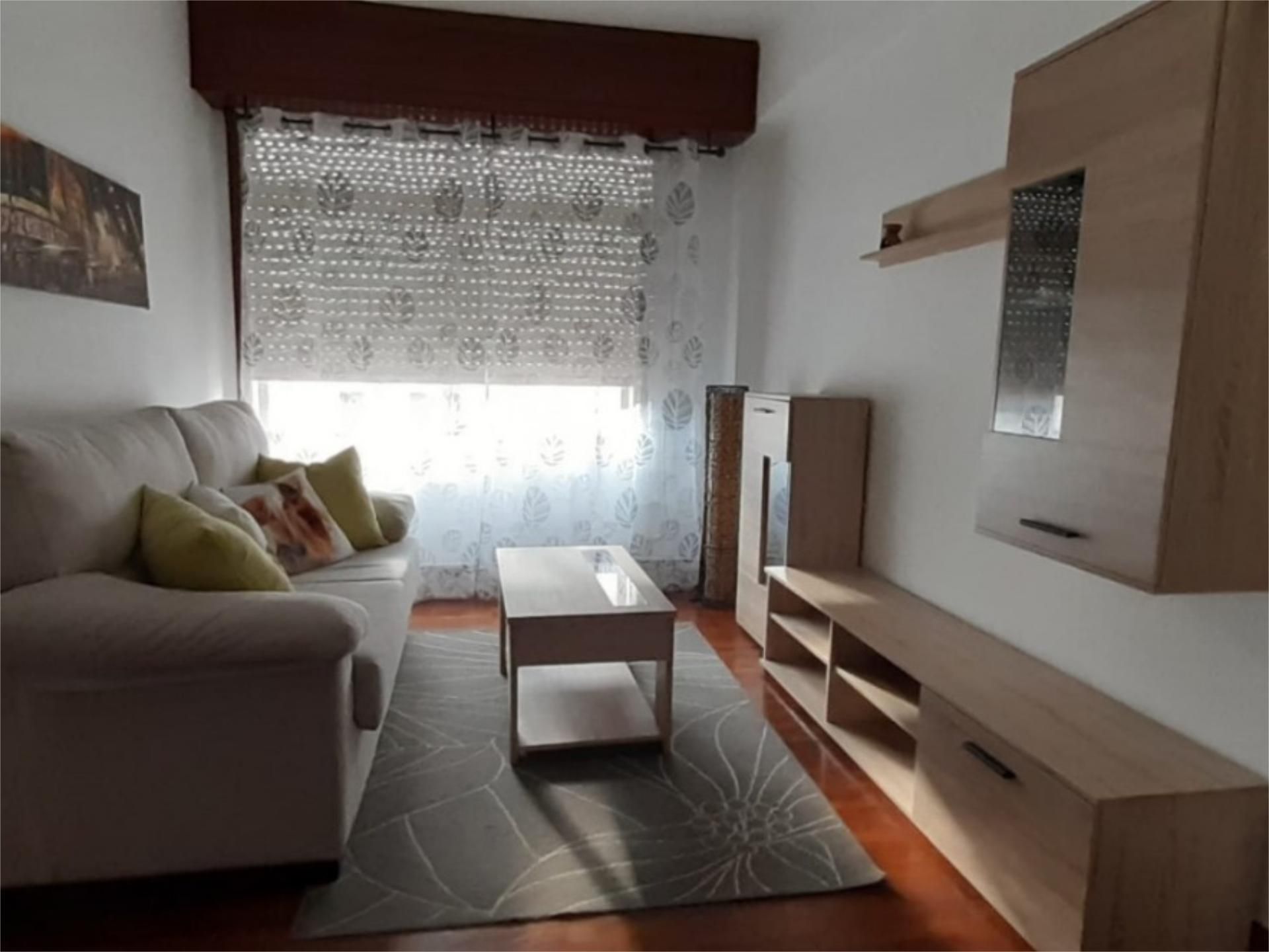 Living room of Flat to share in Ferrol  with Heating, Storage room and Furnished