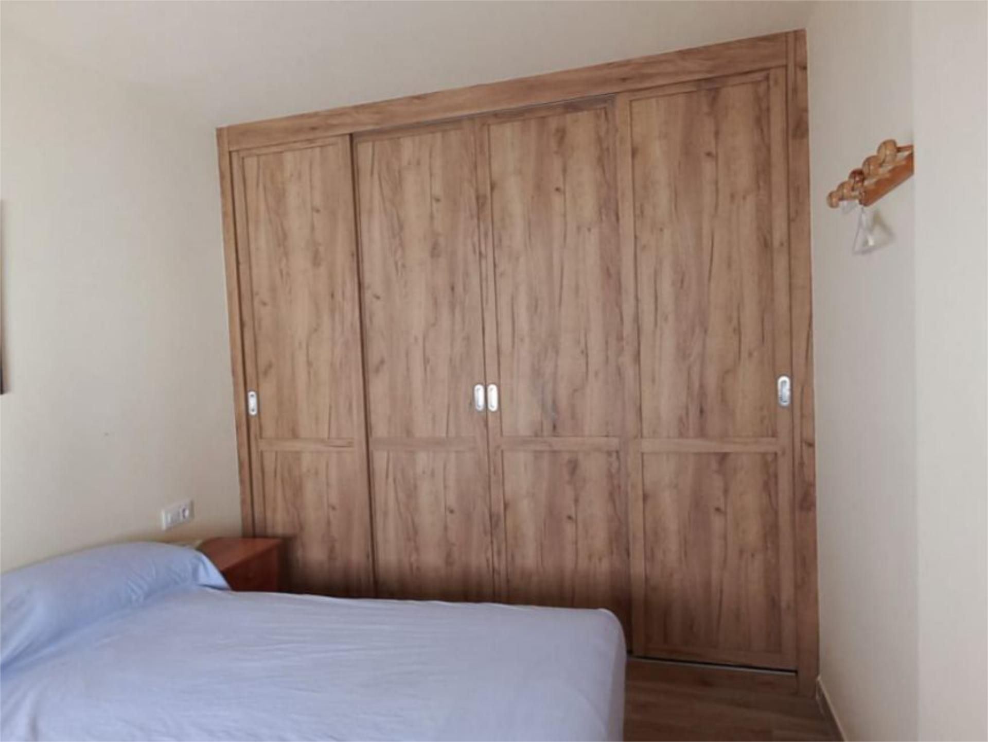 Bedroom of Flat to rent in  Sevilla Capital  with Air Conditioner and Furnished