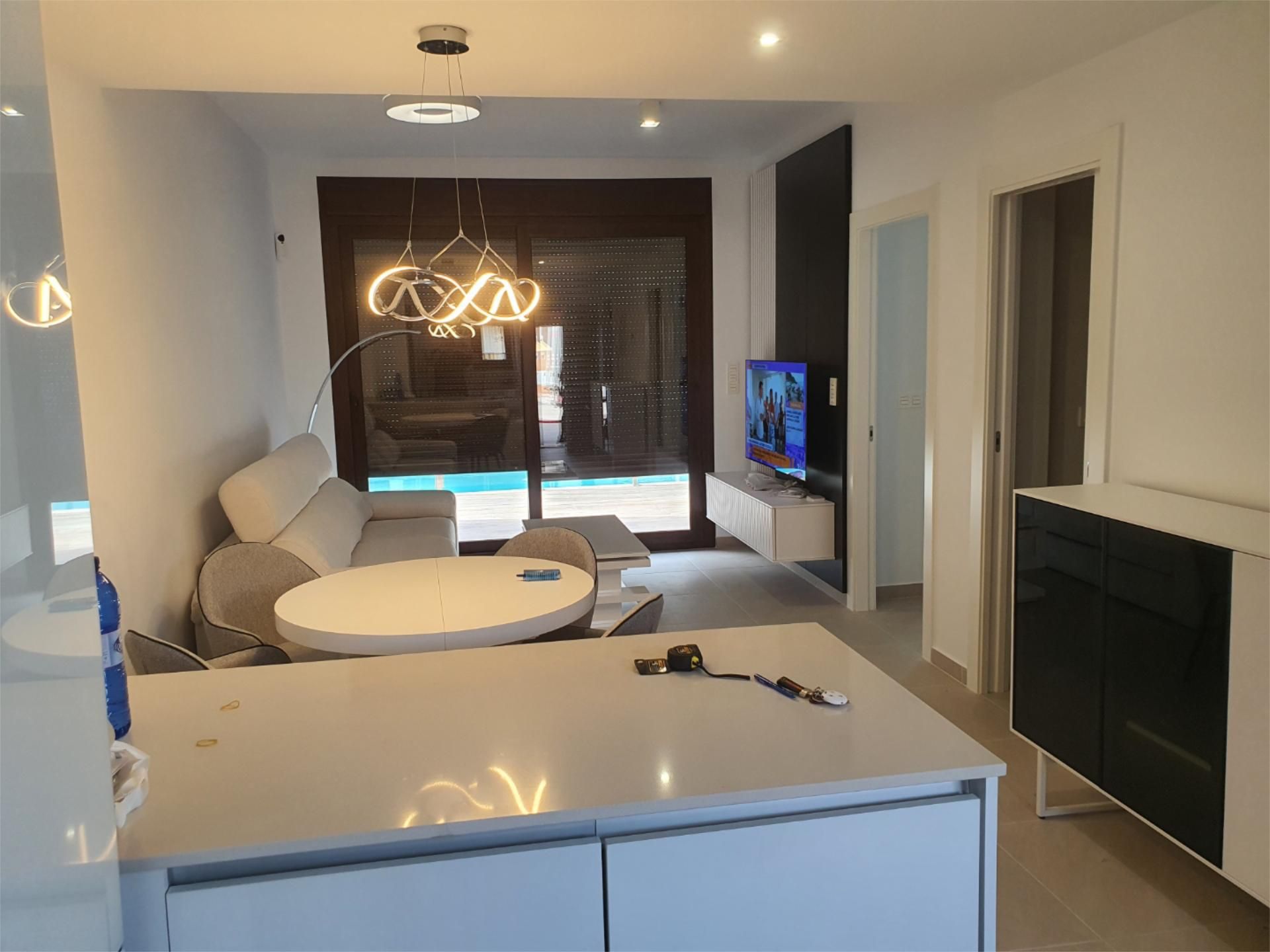 Sala d'estar de Pis en venda en San Pedro del Pinatar amb Aire condicionat i Piscina